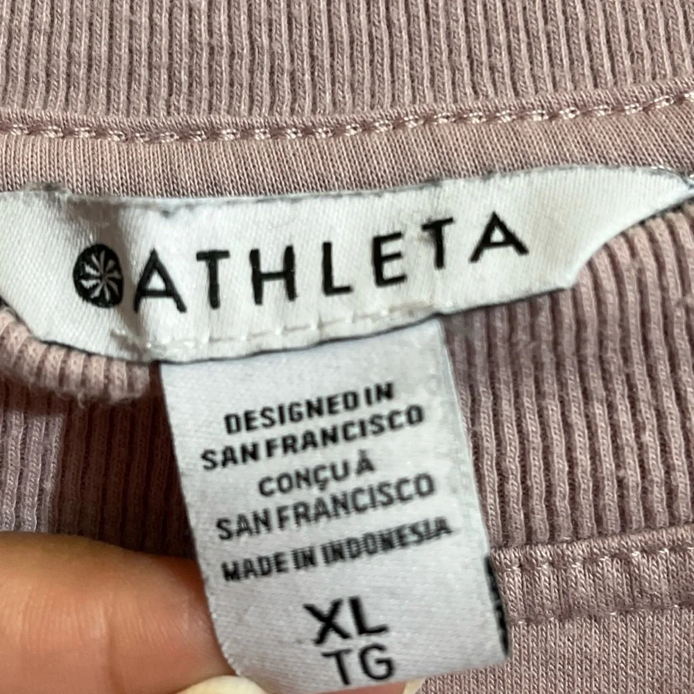 ATHLETA Retroterry Crewneck Sweatshirt in Smoked Mauve Pink Womens Size XL - Picture 2 of 5